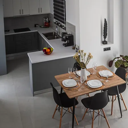 Anna Maria's Maisonette Ii Apartman *